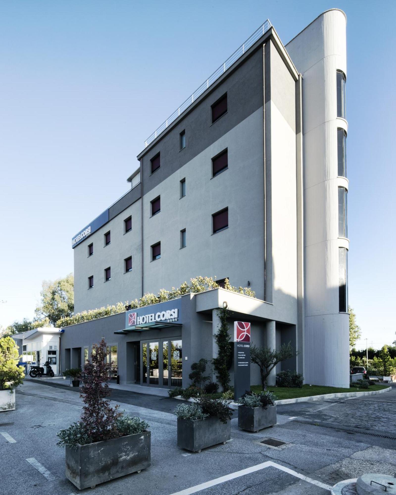 Best Western Hotel Corsi Torrimpietra Экстерьер фото